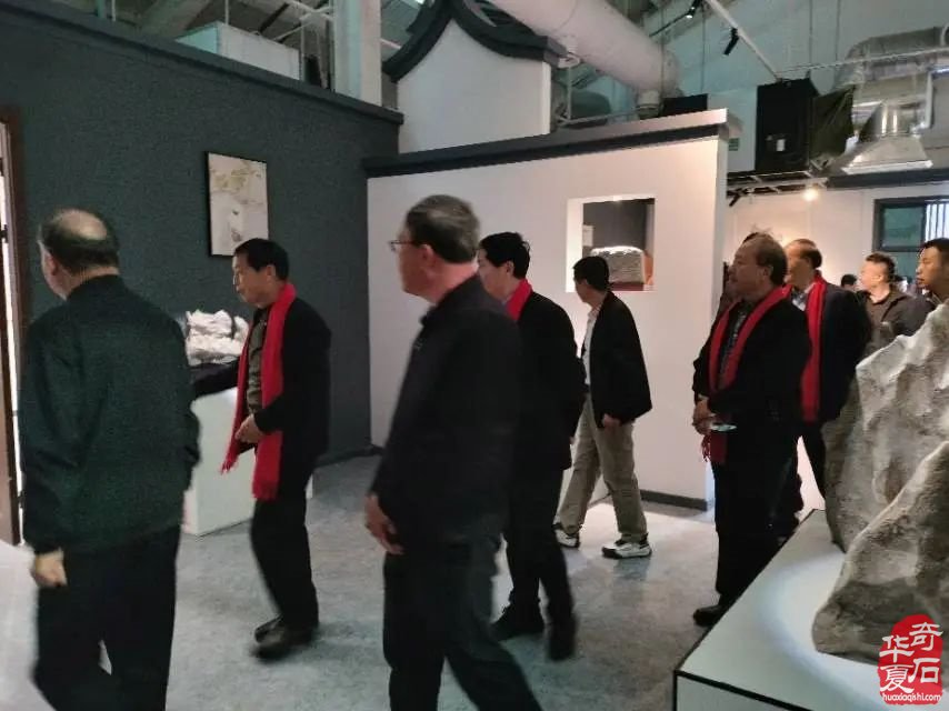 中国首家陈炉石美术馆隆重开馆