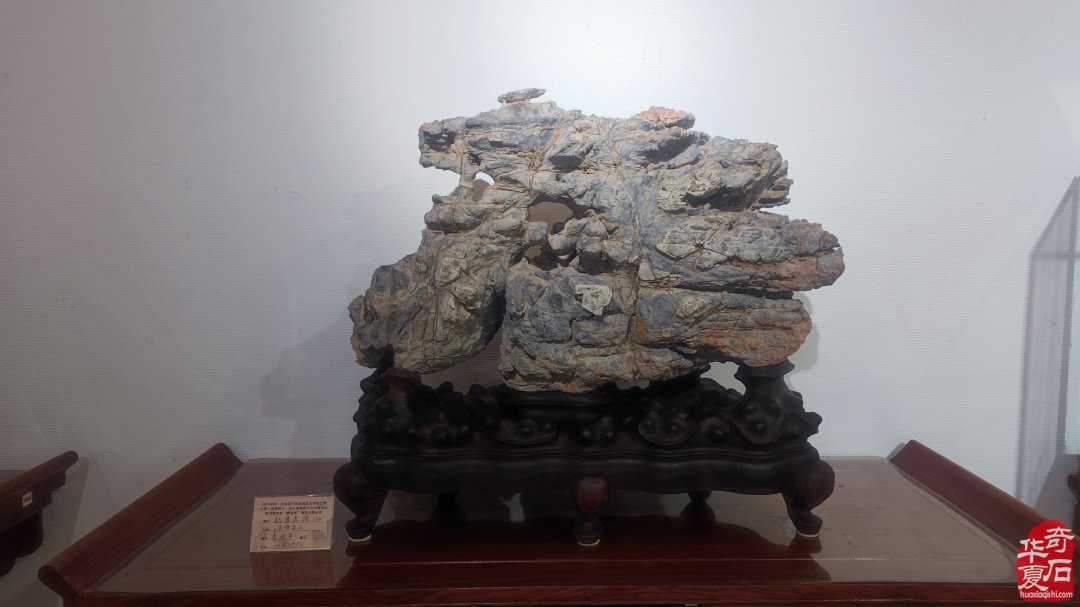山东淄博观赏石文玩博览会精品展作品欣赏