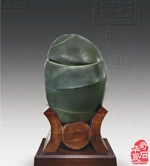 奇石为伴，岁月静好：向玩石头的长者们致敬！