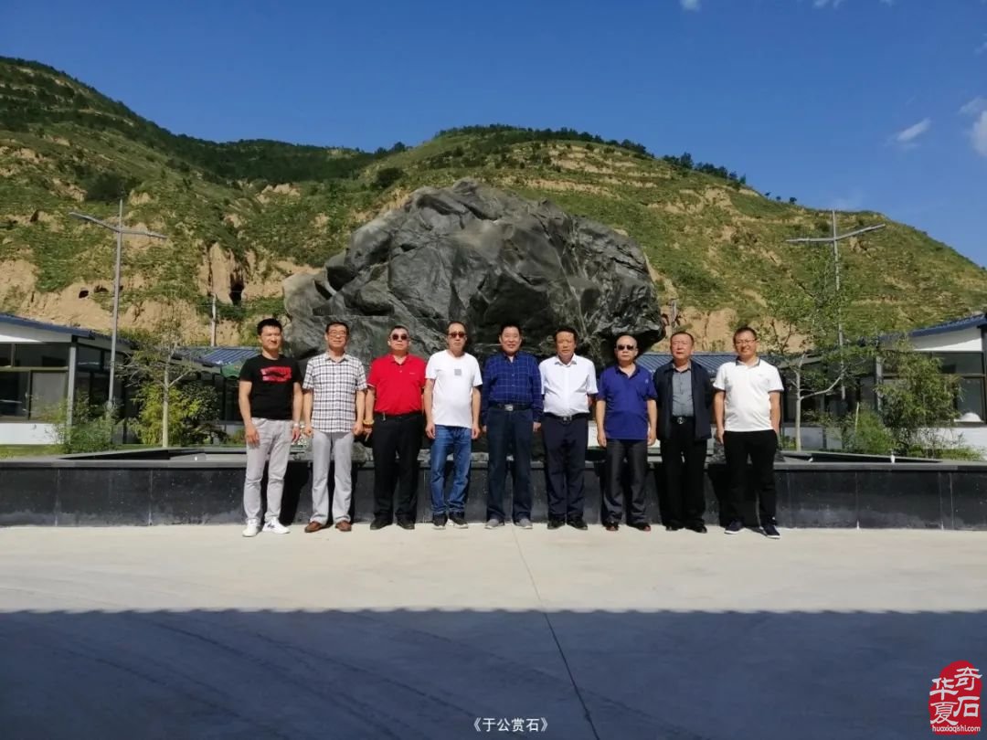 “石界一团火”张荣光：从偶然触石到甘肃赏石传奇人物