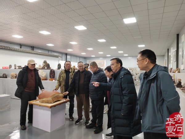 省协会会长宋溪中到洛参观指导