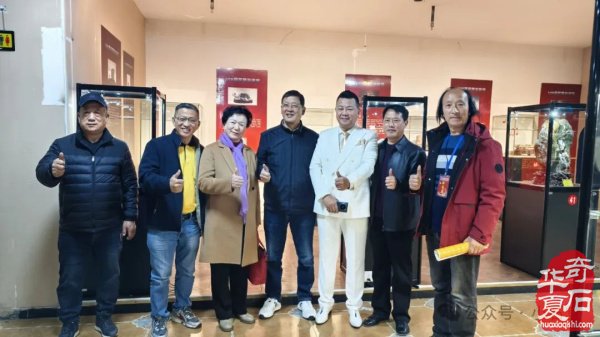 完整报道！——2025’首届铜川（耀州）赏石文化博览会暨“药王杯”赏石艺术精品展开幕仪式（附：精品展获奖作品选