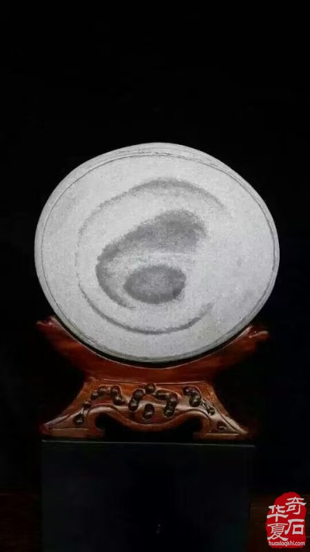 写在洛阳第三十三届“大乾门杯”国际赏石文化艺术展暨交易会前