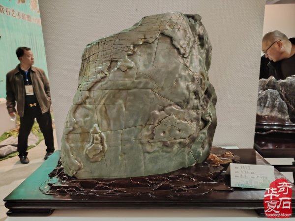 首届长三角赏石艺术联盟•中国环太湖艺术城联展盛大开幕