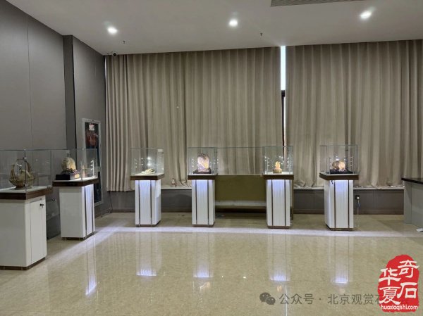 新时代新征程新作为闻石阁酒店揭牌