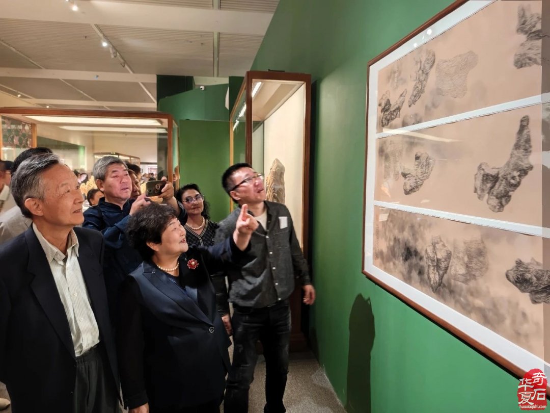 “石韵天成——中国观赏石艺术展”开幕