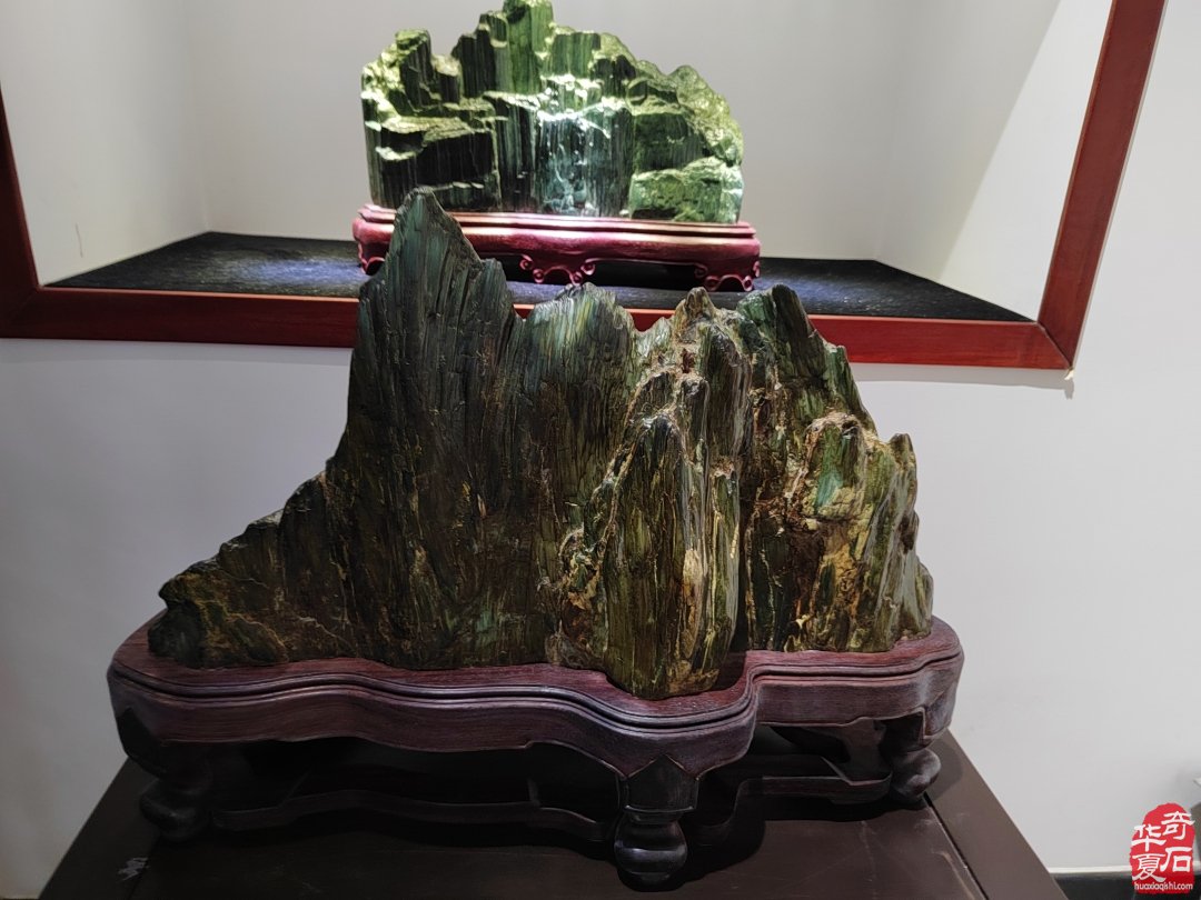 洛阳赏石文化活动万里行夜访大连