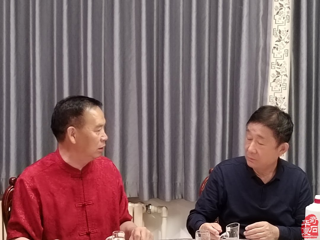 洛阳赏石文化活动万里行夜访大连
