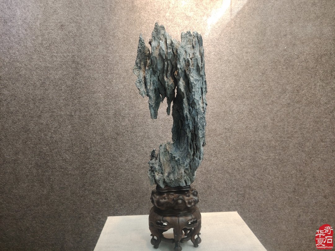 英石:凝固的诗意,流动的永恒
