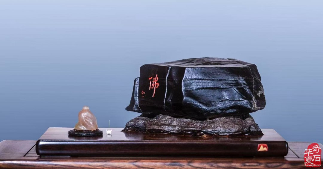 首届贵州·安顺赏石文化旅游节暨“黄果树杯”赏石艺术特色展隆重开幕