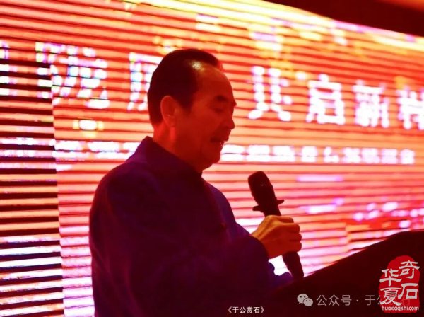 黄河石韵凝初心·陇原挚友赴新程 ——谨以此诗贺迎新春黄河石精品展暨甘肃省观赏石协会石友联谊会 原创 馨然 于公赏石 2025年12月9日 00:06 甘肃 