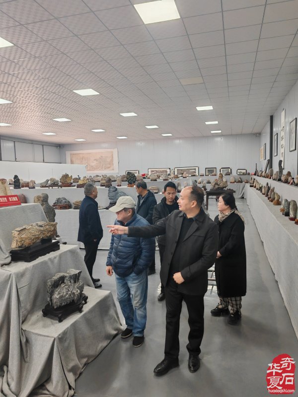年末岁首洛阳奇石馆喜迎伊川协会来访