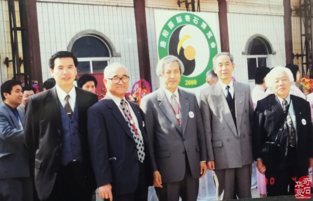 从未冷却金秀卿理事长为奇石交流奔走的热忱