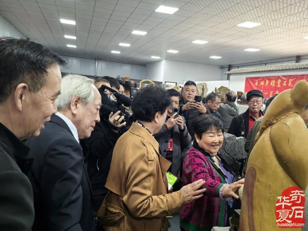 来自石界的一位老朋友的祝福 图