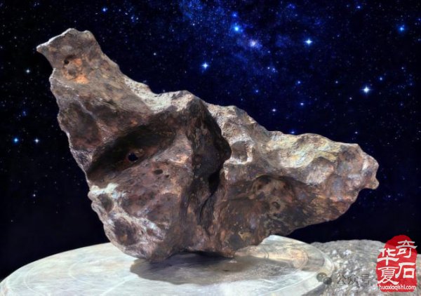 2026海南三亚观赏石博览会盛大开幕 天外陨石引爆现场