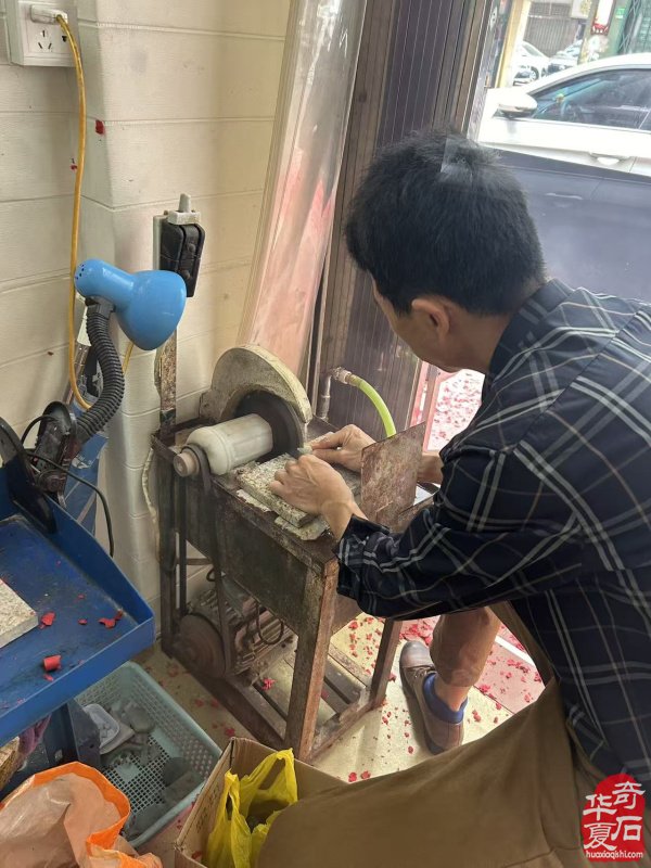 祥福玉缘翡翠：诚献 A 货美玉相约洛阳第 34 届赏石文化盛会