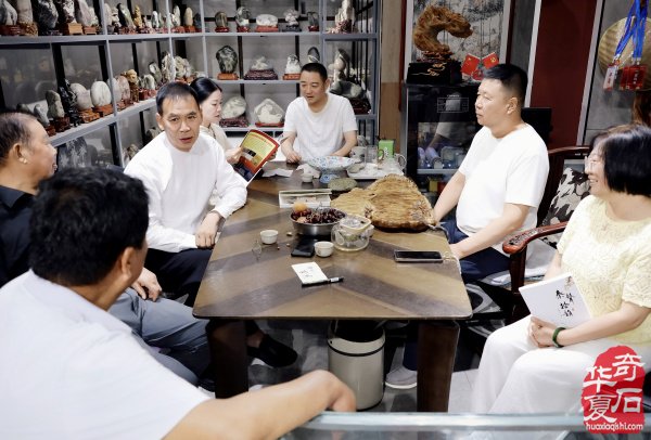 洛阳赏石文化活动万里行走进潼关