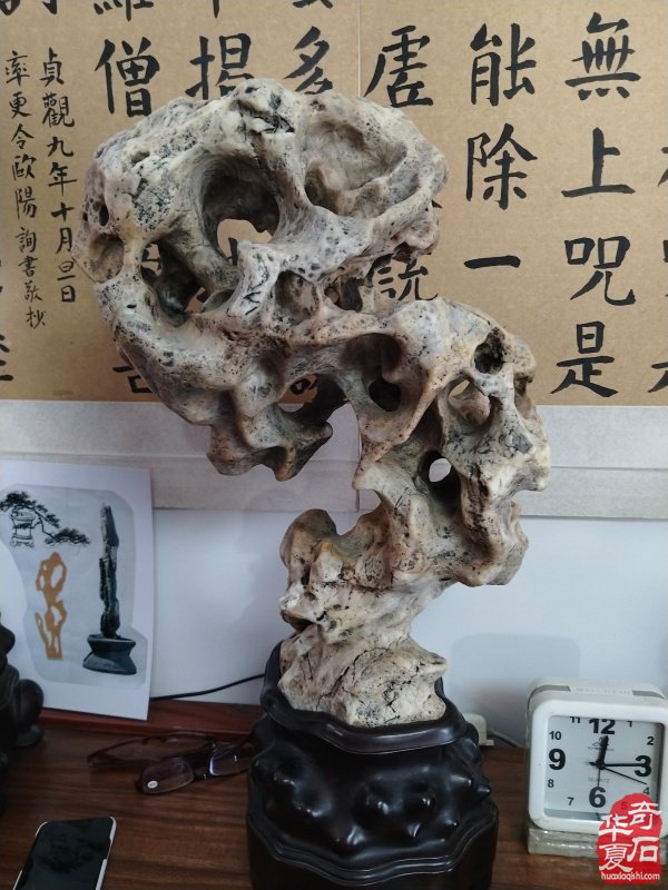 石韵初心传河洛 痴藏太湖守芳华 —— 致敬洛阳赏石前辈李德纯、李重生二老