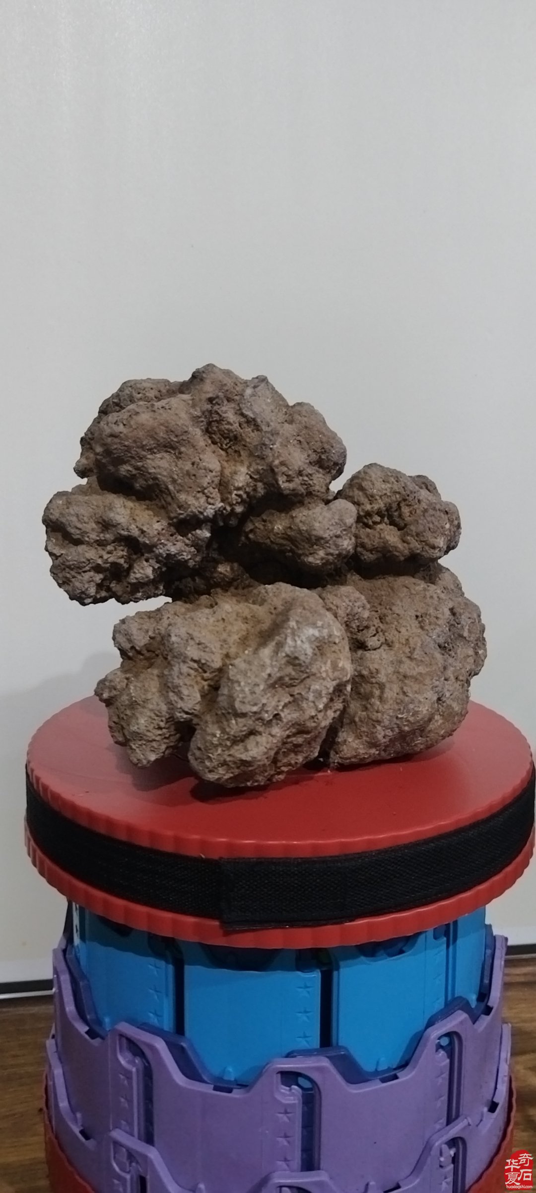 门前一石藏尽人间安康智慧