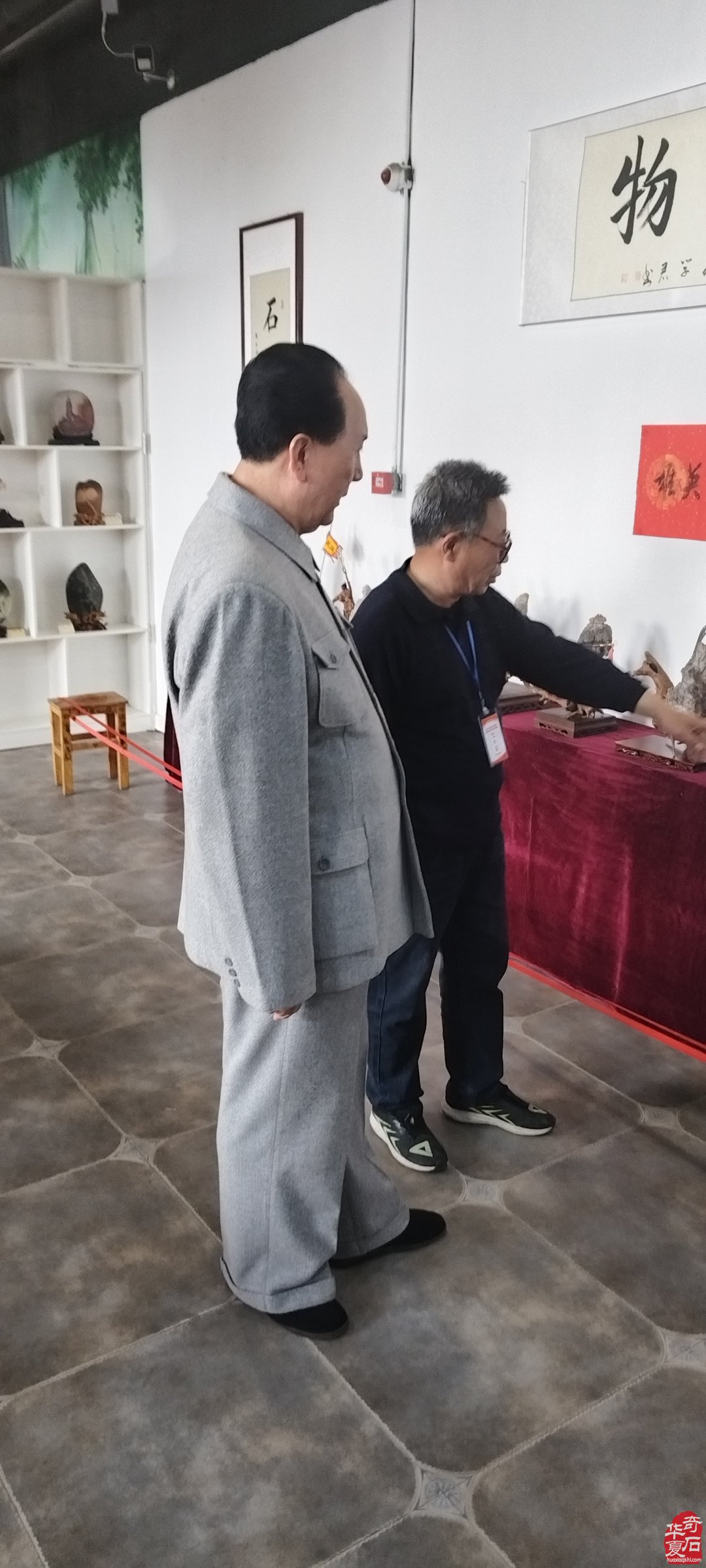 门前一石藏尽人间安康智慧
