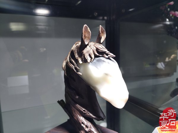 第十七届新疆国际观赏石和田玉精品博览会特金奖作品欣赏