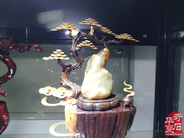 第十七届新疆国际观赏石和田玉精品博览会特金奖作品欣赏