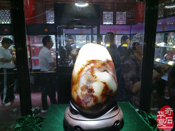 第十七届新疆国际观赏石和田玉精品博览会特金奖作品欣赏