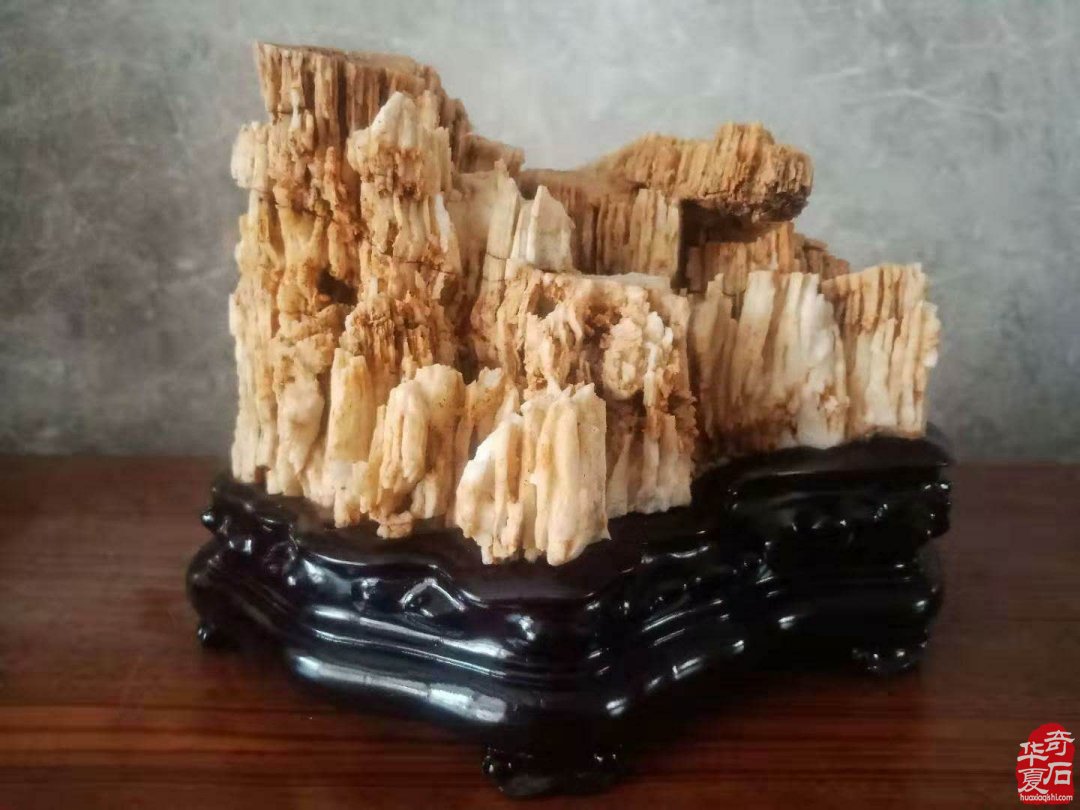 古 樸 淡 雅   安 謚 幽 靜之宣  石