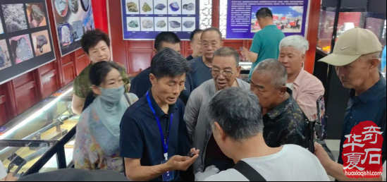 十载星途守初心 星河盛宴启新章