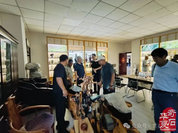 鹤壁石协开展活动喜迎全国“8·30赏石日”