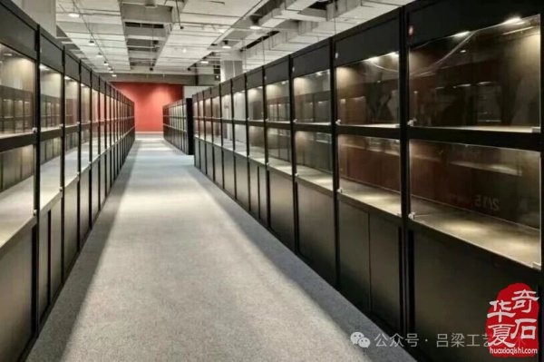 到山西吕梁参加首届“泰化杯”淘美石观美景品美食
