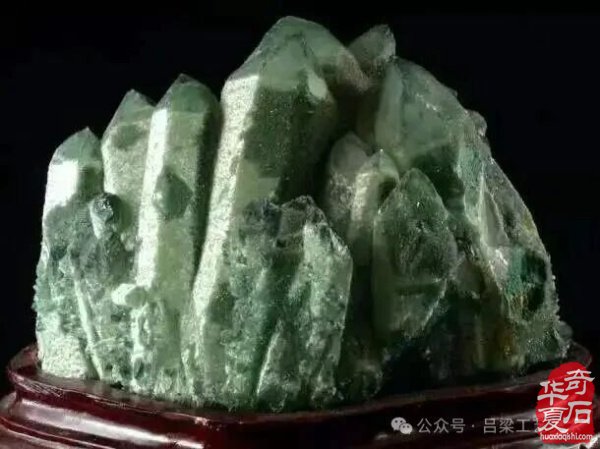 到山西吕梁参加首届“泰化杯”淘美石观美景品美食
