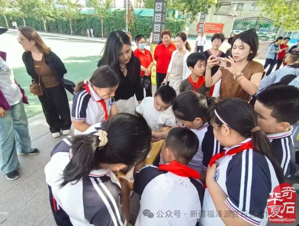 以非遗为桥梁 促兵地融同心|我馆助力建陶社区民族团结宣传周活动走进市第五十九中学