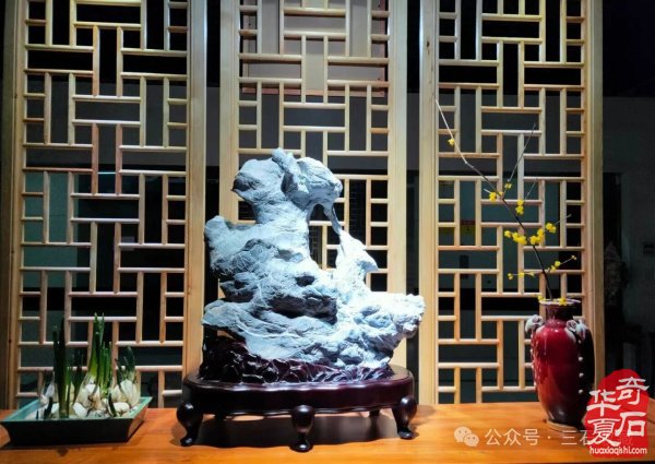 奇石销售为何我们依然需要走进实体空间