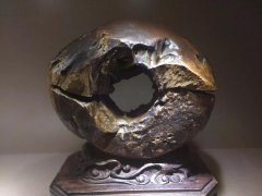 赏石购石经验是要靠自己慢慢积累 图