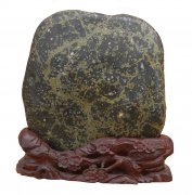奇石能否被称为艺术品问题辨误