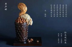 装修自家房子与石头结缘的万建华