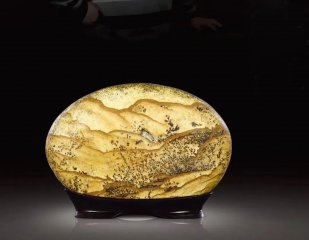 面临低迷的奇石市场务必要有定力