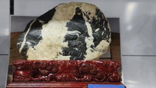 石聚武功·情满山河 ——致敬中国武功精品石参展诸友