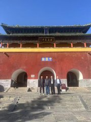 嵩洛一一赏石路上秋之旅