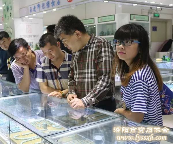 做个受人尊敬的奇石玩家该有多好