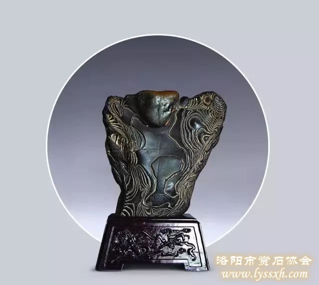 奇石，为什么会成为每一个年代的奢侈品?