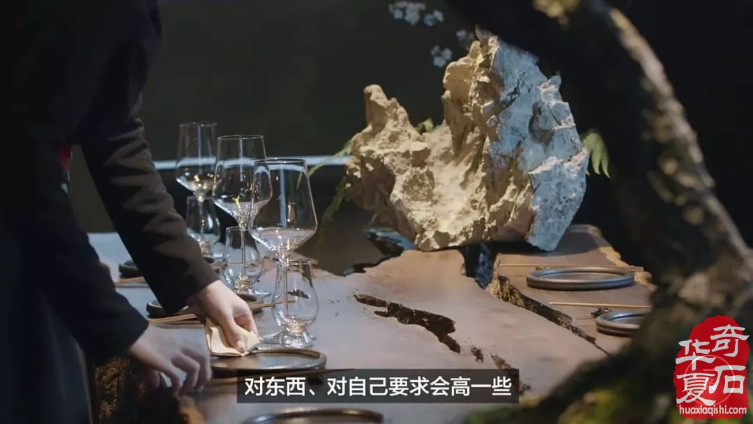 中国首富们都在赏玩奇石!
