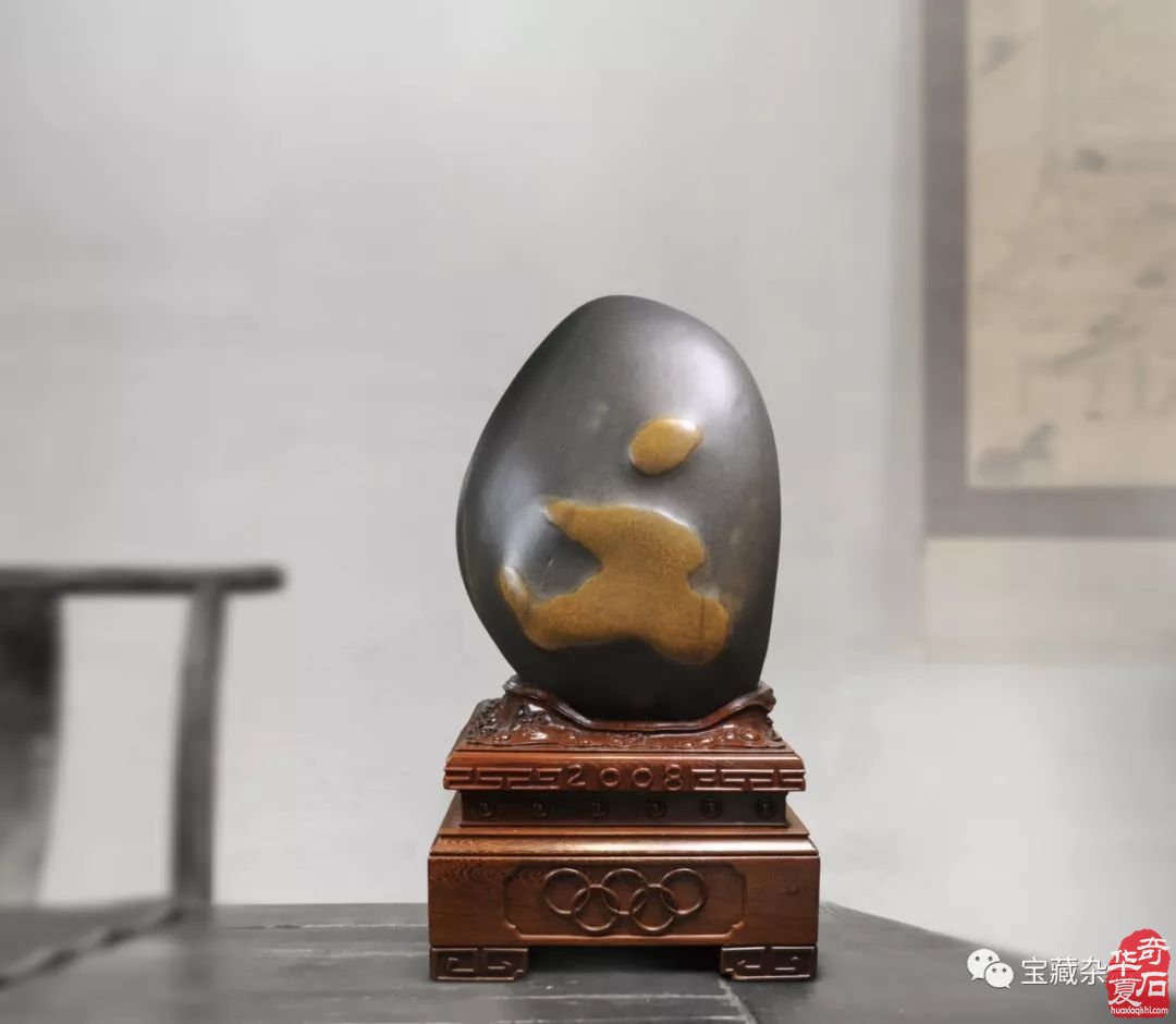文字石有笔墨之味 点线之韵 抽象之美 