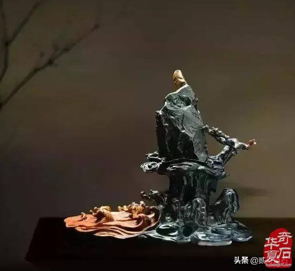 点击进入看图评论 你知道什么样的奇石更受欢迎吗?奇石市场的这些变化你来了解一下