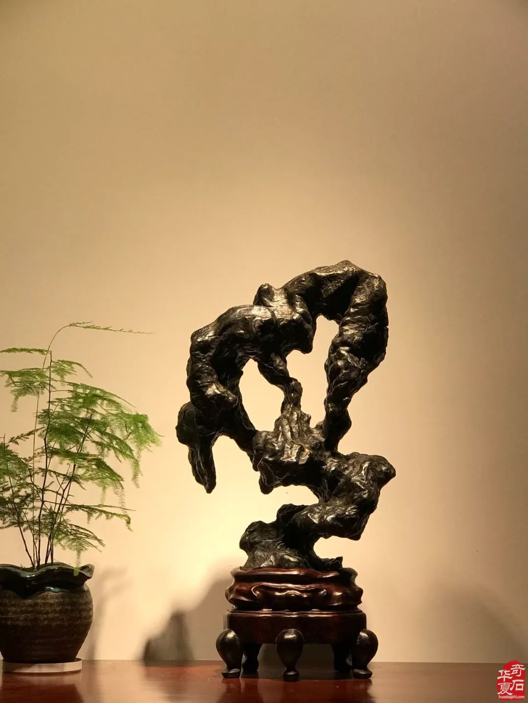 如何审视传统赏石与现代赏石的差别