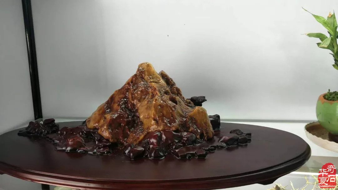 没想到你是这样爱石的人